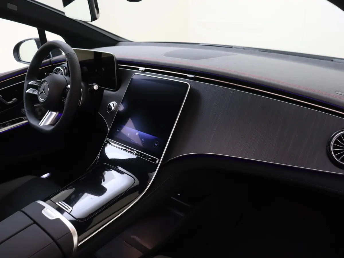 300 Business Solution AMG 90 kWh Luchtvering - Achterasbesturing - Burmester - Thermotronic - 21 Inch