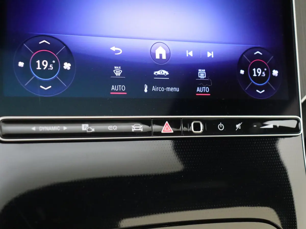 300 Business Solution AMG 90 kWh Luchtvering - Achterasbesturing - Burmester - Thermotronic - 21 Inch