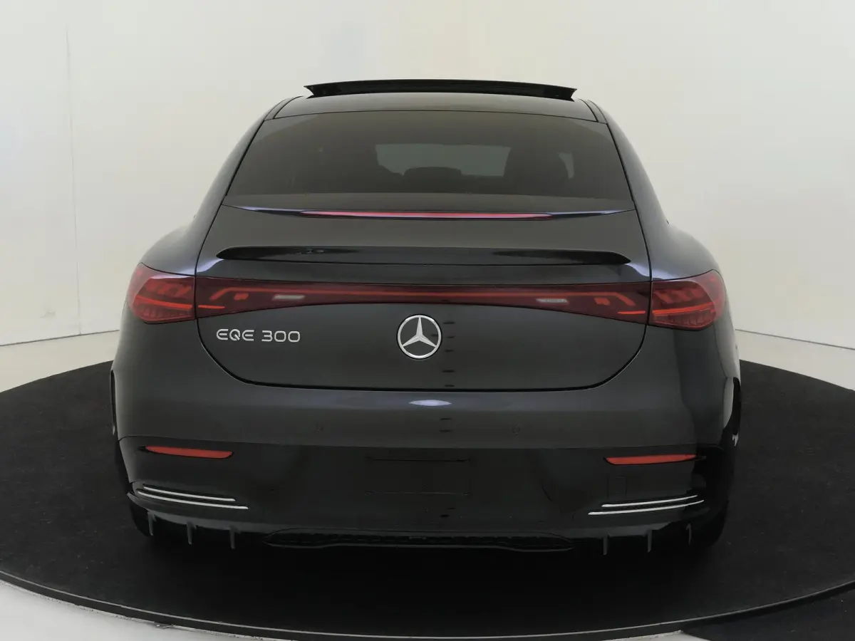 300 Business Solution AMG 90 kWh Luchtvering - Achterasbesturing - Burmester - Thermotronic - 21 Inch