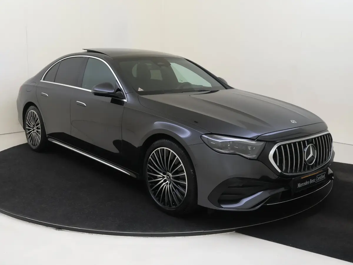 300 e Sport Edition / Panoramadak/ SUPERSCREEN/ Leder/ Stoelverwarming- & Ventilatie