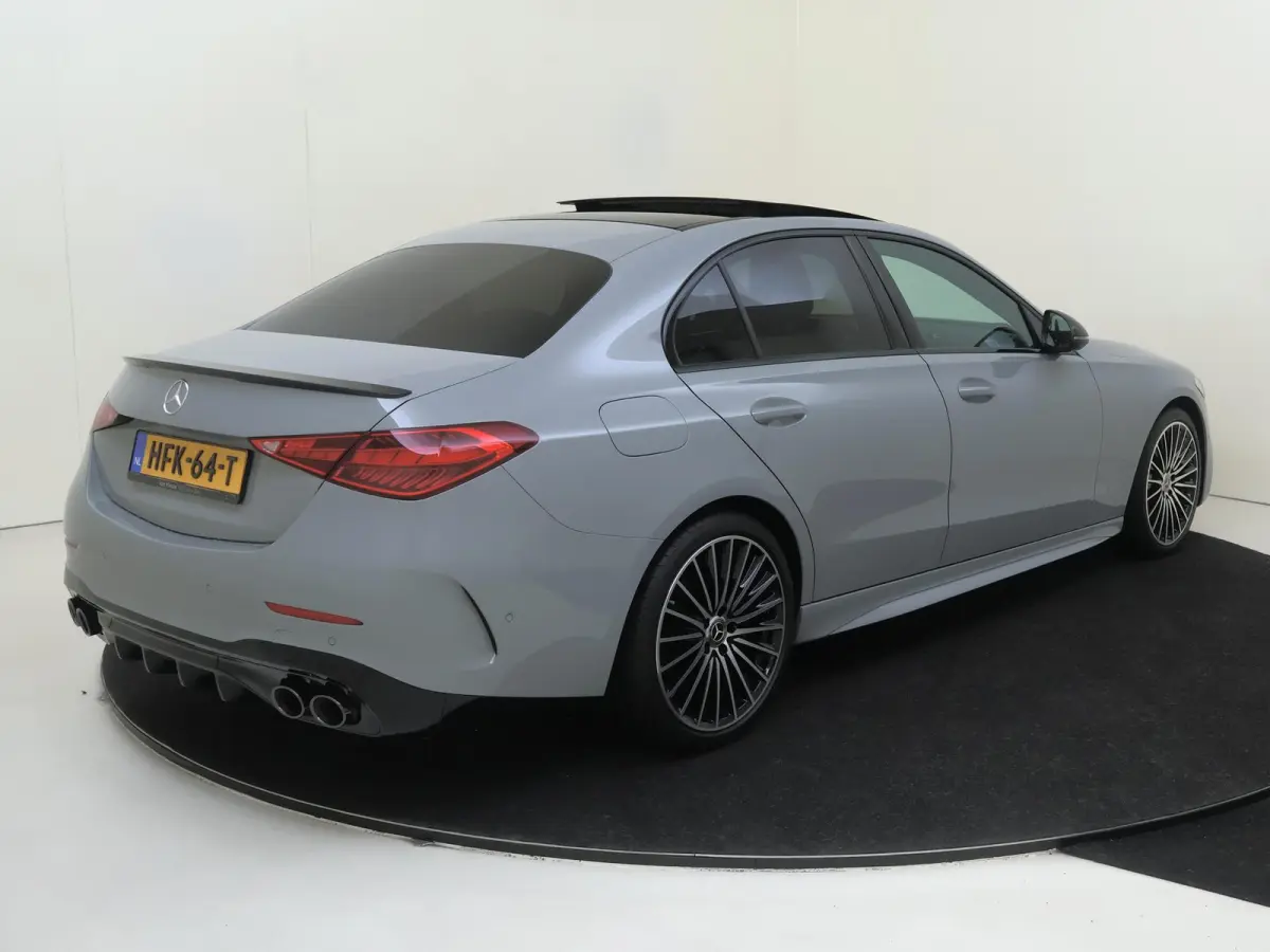 180 Star Edition / Panoramadak/ C43 AMG Look/ Night/ 19 inch/ Memory