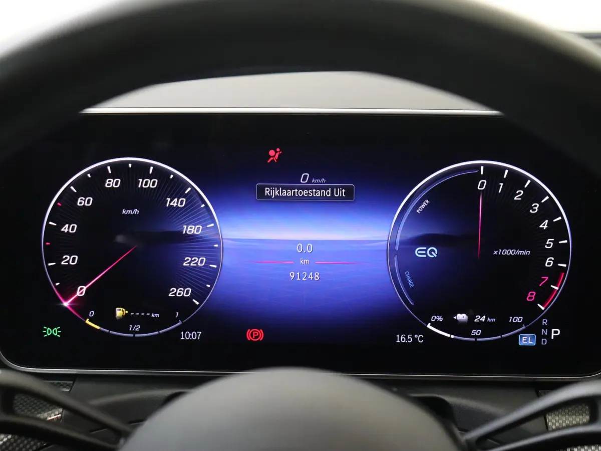 300 e AMG Line / Panoramadak/ Night/ Memory/ Digital Light
