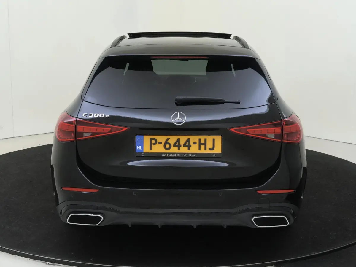 300 e AMG Line / Panoramadak/ Night/ Memory/ Digital Light