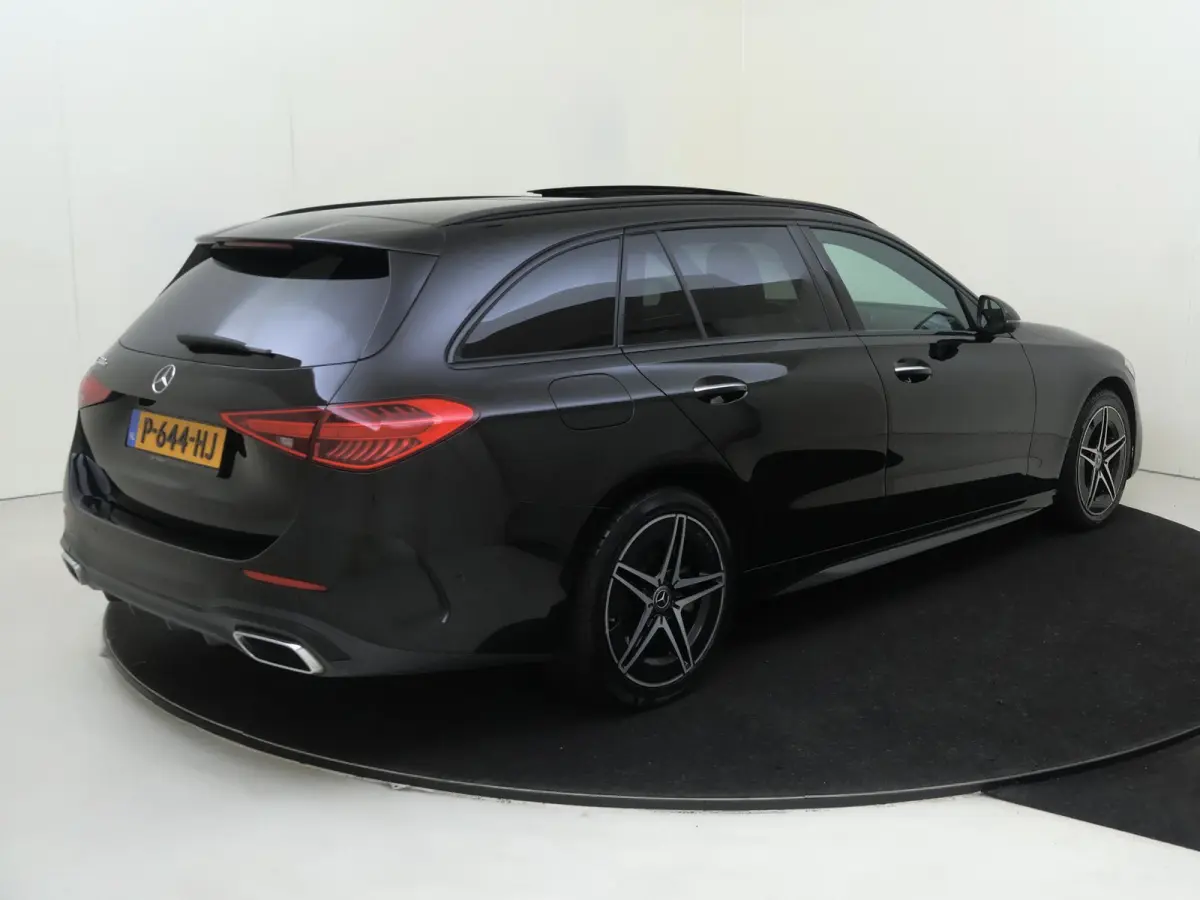 300 e AMG Line / Panoramadak/ Night/ Memory/ Digital Light