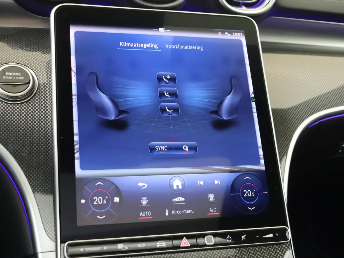 300 e AMG Line / Panoramadak/ Night/ Memory/ Digital Light