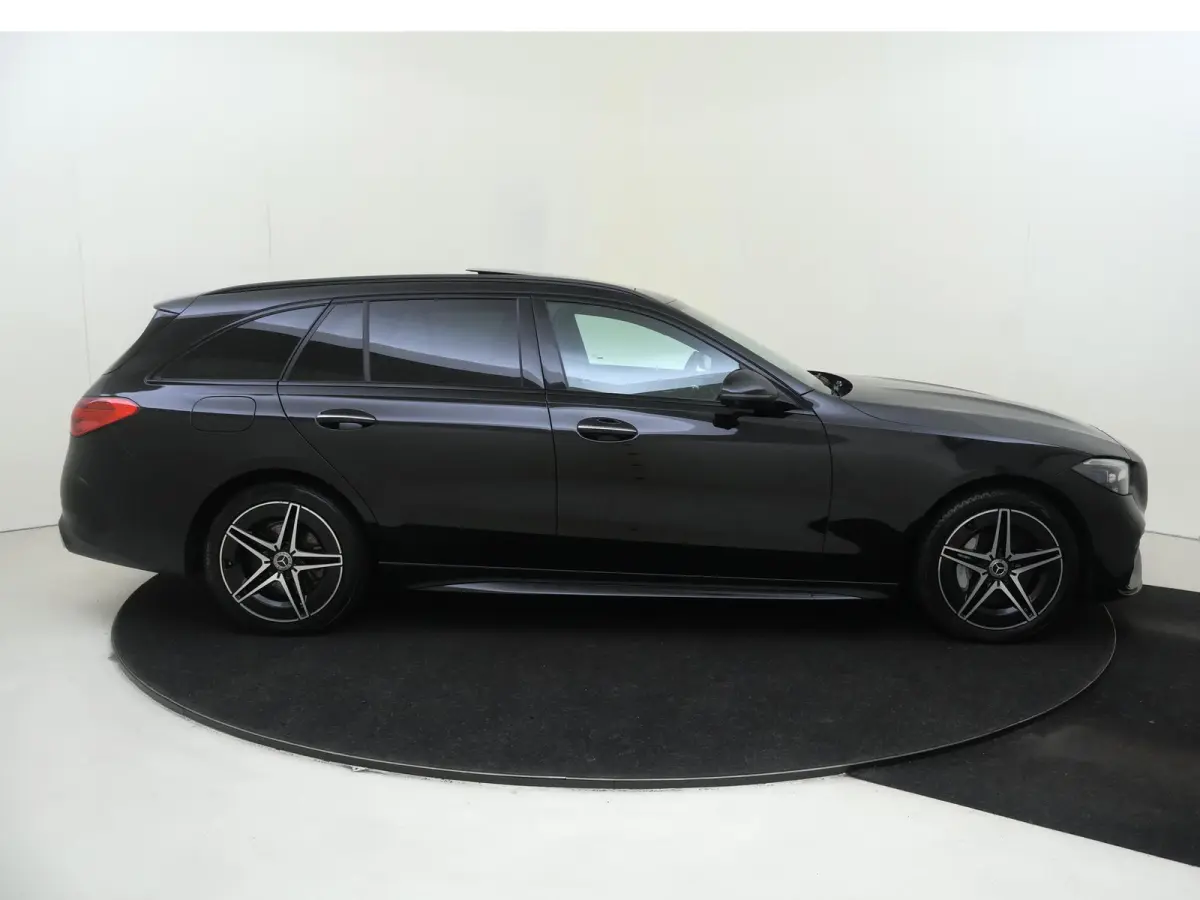 300 e AMG Line / Panoramadak/ Night/ Memory/ Digital Light