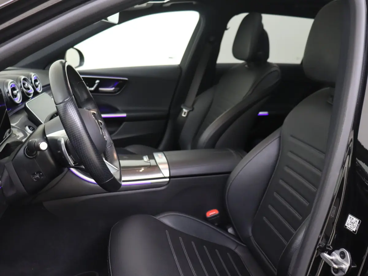 300 e AMG Line / Panoramadak/ Night/ Memory/ Digital Light
