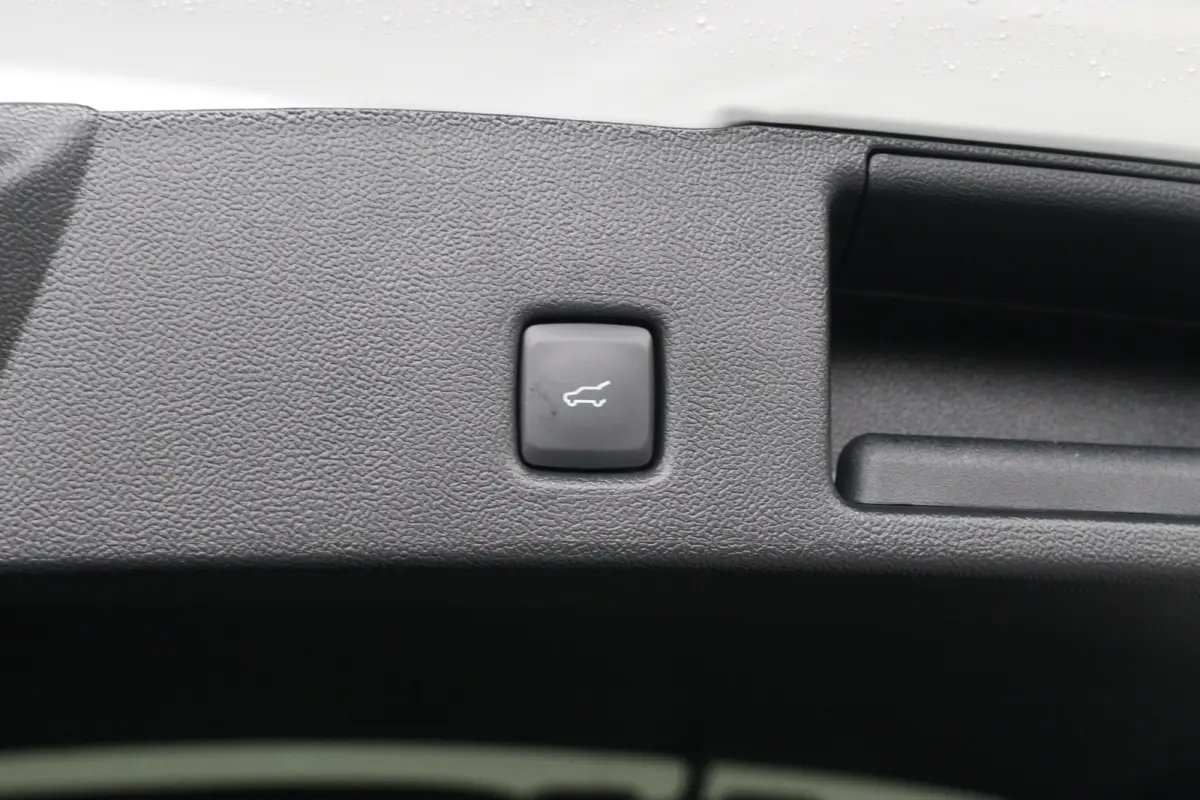 2.5 PHEV ST-Line X | Black Pack | Trekhaak | Elektrisch Panoramadak | Matrix LED | Winter Pack | Adaptieve Cruise Control |