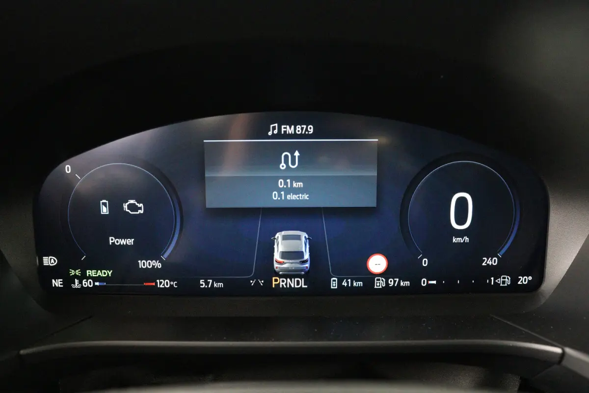 2.5 PHEV ST-Line X | Black Pack | Trekhaak | Elektrisch Panoramadak | Matrix LED | Winter Pack | Adaptieve Cruise Control |