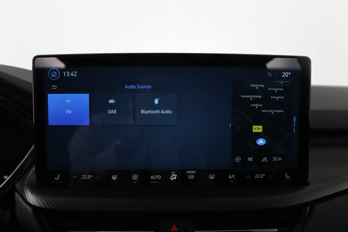 2.5 PHEV ST-Line X | Black Pack | Trekhaak | Elektrisch Panoramadak | Matrix LED | Winter Pack | Adaptieve Cruise Control |
