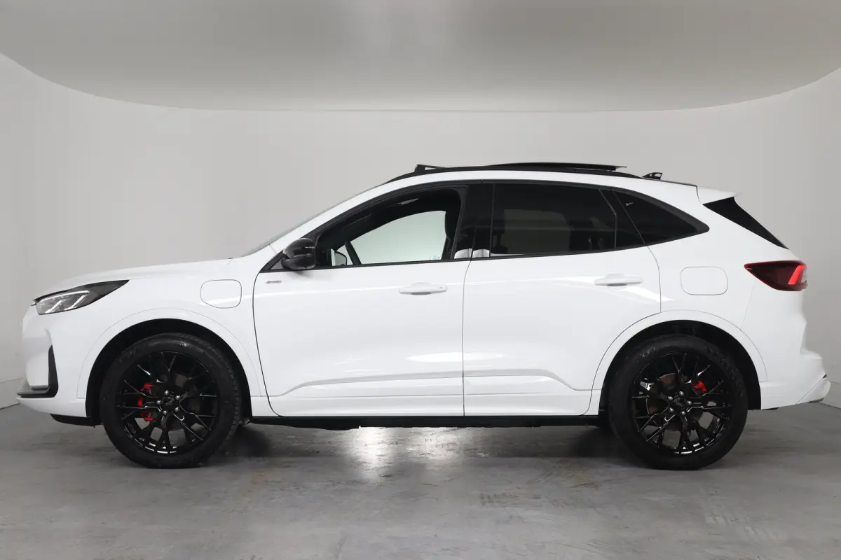 2.5 PHEV ST-Line X | Black Pack | Trekhaak | Elektrisch Panoramadak | Matrix LED | Winter Pack | Adaptieve Cruise Control |