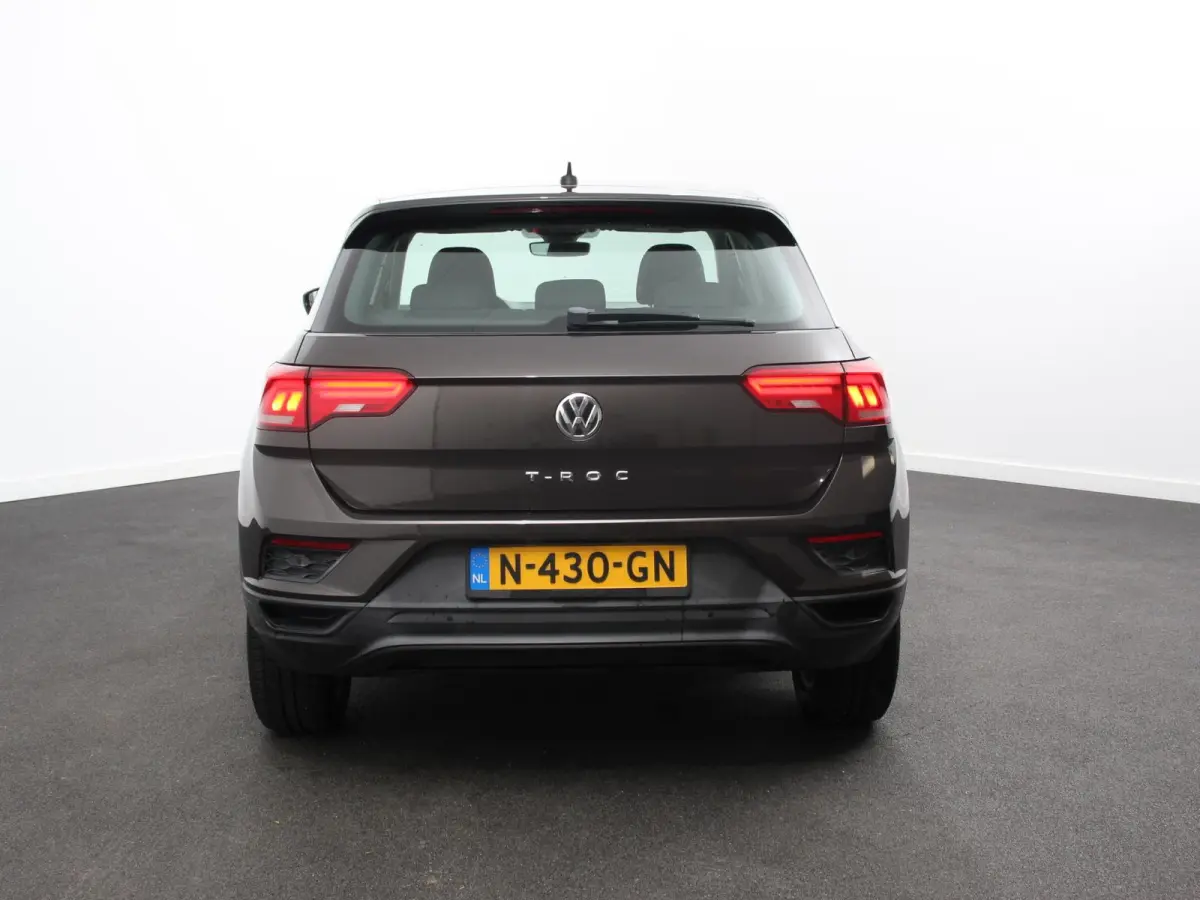 1.5 TSI Style Climate control cruise control Navigatie Parkeersensoren Lichtmetalen velgen