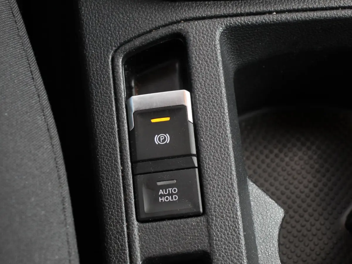 1.5 TSI Style Climate control cruise control Navigatie Parkeersensoren Lichtmetalen velgen