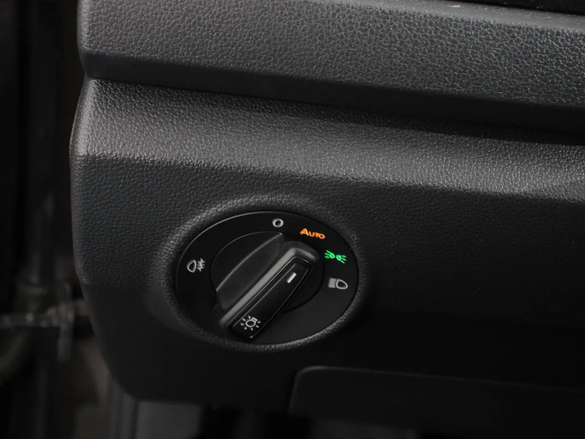 1.5 TSI Style Climate control cruise control Navigatie Parkeersensoren Lichtmetalen velgen