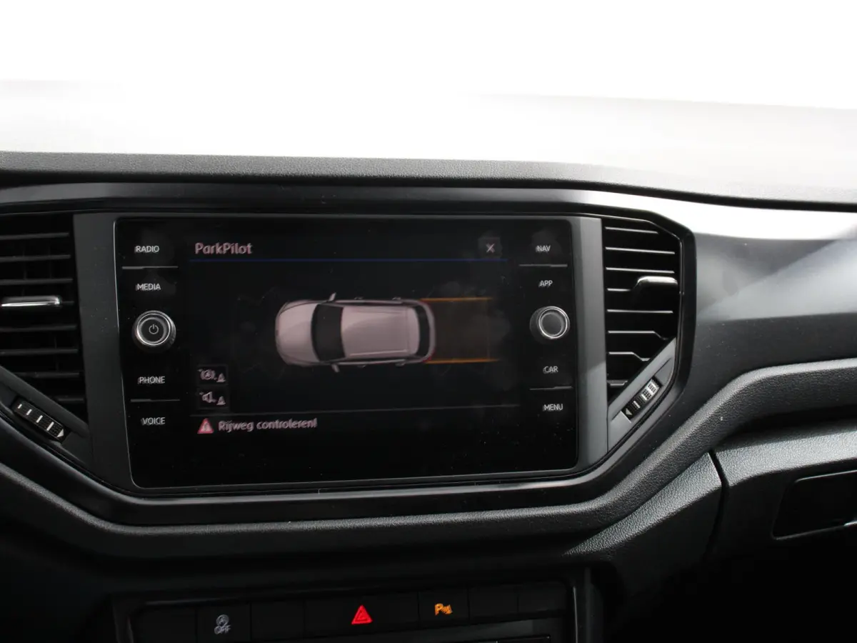 1.5 TSI Style Climate control cruise control Navigatie Parkeersensoren Lichtmetalen velgen