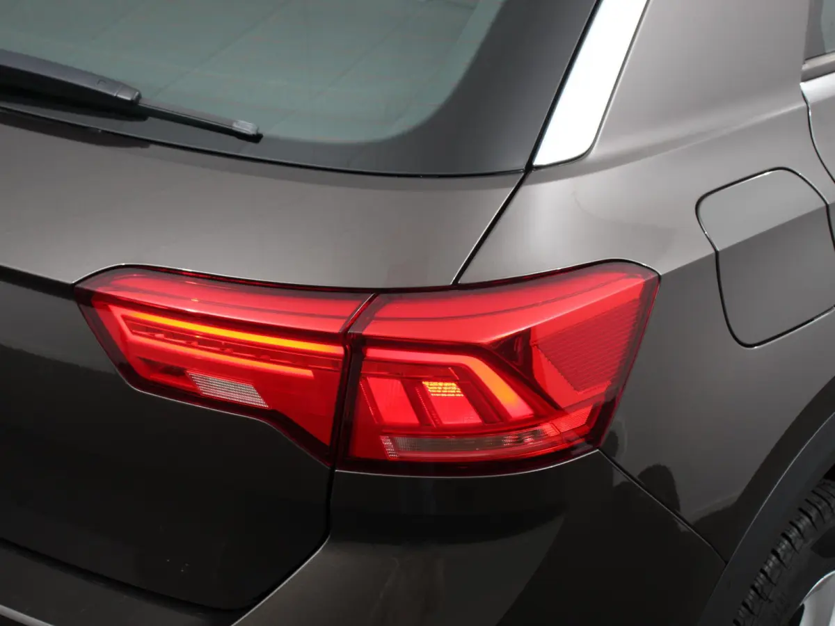 1.5 TSI Style Climate control cruise control Navigatie Parkeersensoren Lichtmetalen velgen