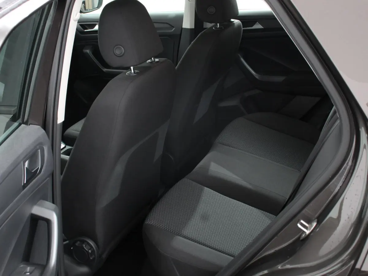 1.5 TSI Style Climate control cruise control Navigatie Parkeersensoren Lichtmetalen velgen