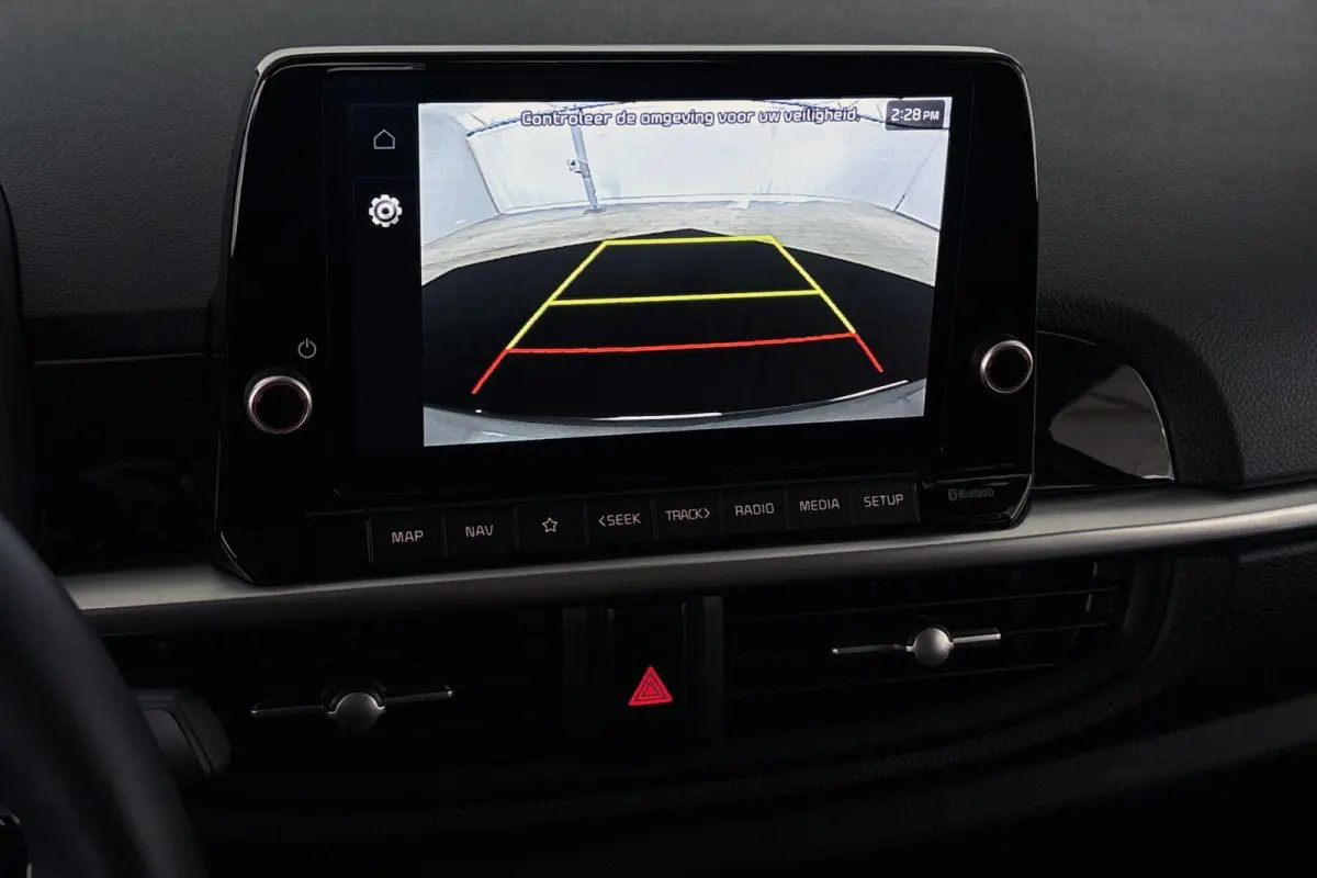 1.0 DPI DynamicPlusLine Automaat Full-LED Camera Apple CarPlay