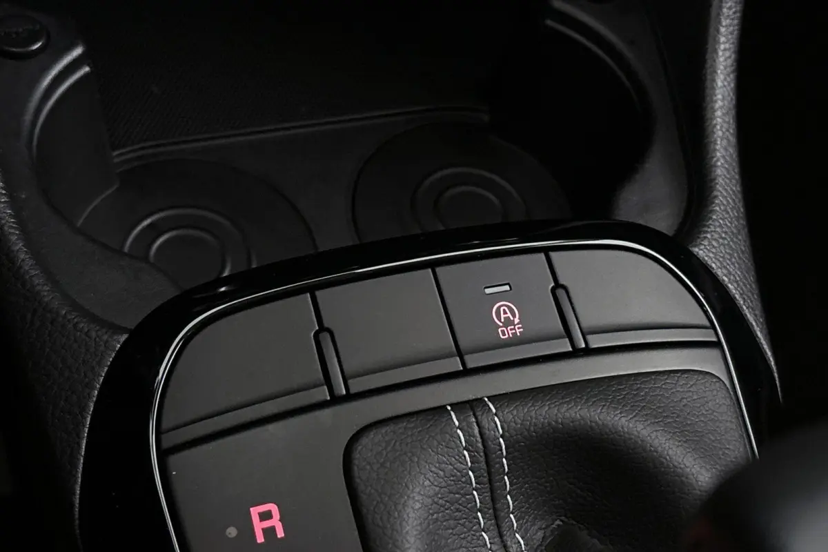 1.0 DPI DynamicPlusLine Automaat Full-LED Camera Apple CarPlay
