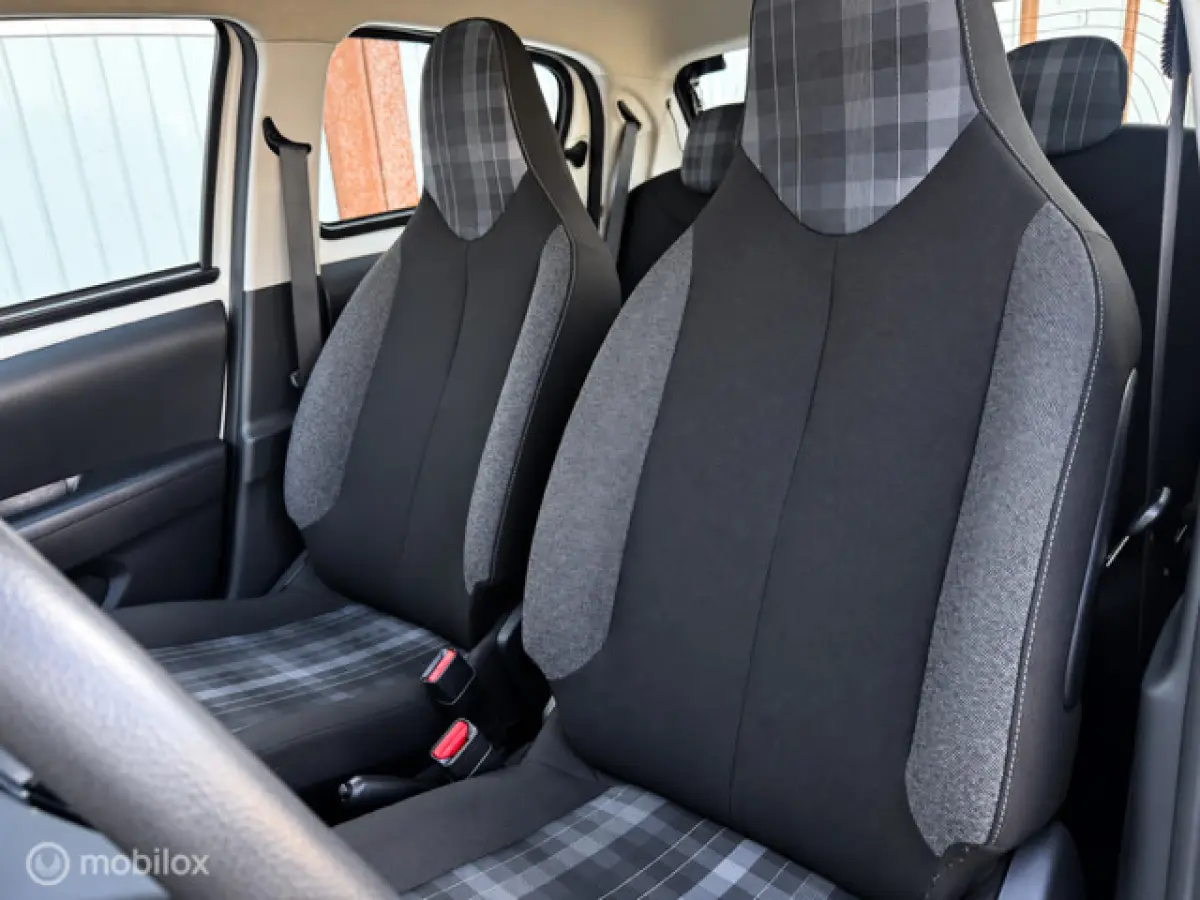 1.0 | 2019 | 83.000 KM | 5-DEURS | AIRCO | BLUETOOTH