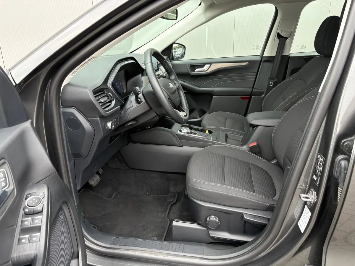 2.5 PHEV Titanium Elektr.-trekhaak/Navigatie/Camera/Carplay-Android-auto