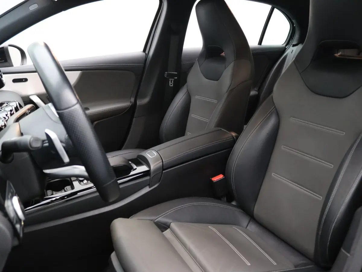 200 AMG Line 165pk Automaat Camera | Cruise | Climate | Navi | Parkeersens. v+a