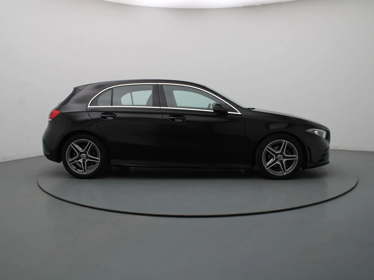 200 AMG Line 165pk Automaat Camera | Cruise | Climate | Navi | Parkeersens. v+a