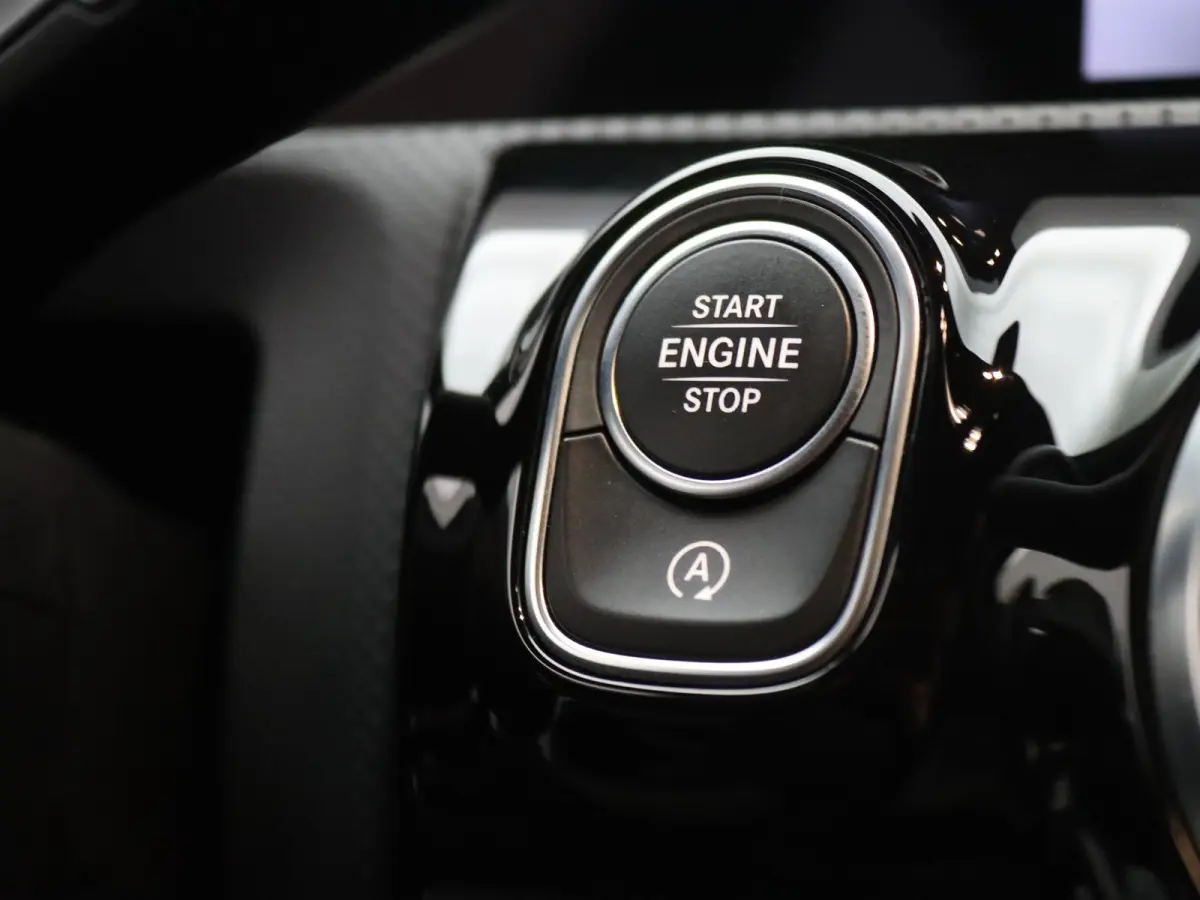 200 AMG Line 165pk Automaat Camera | Cruise | Climate | Navi | Parkeersens. v+a
