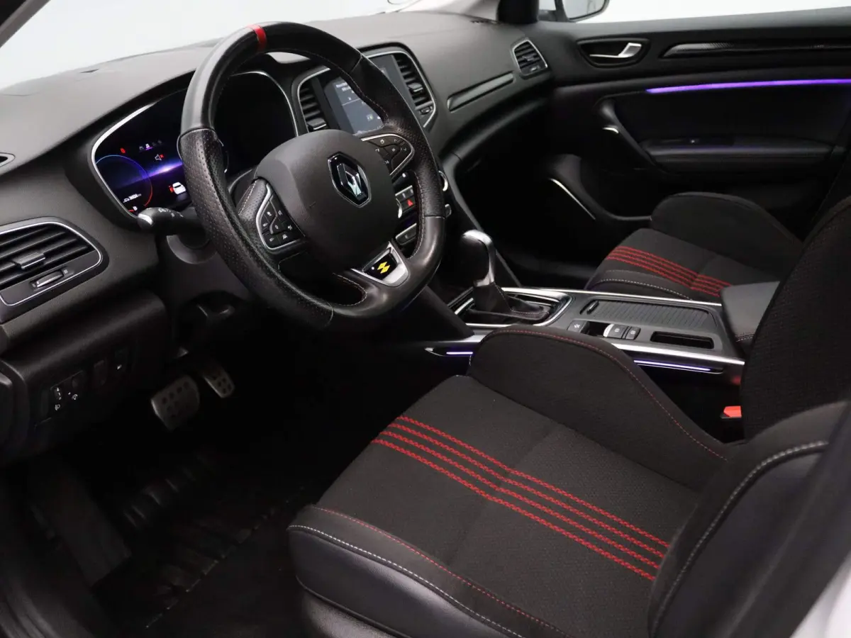 Estate Plug-In Hybrid 160pk R.S. Line Head-Up | Camera | Adapt. Cruise | Parkeersens. v+a | Stoelverw.