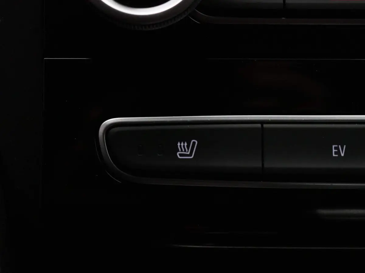 Estate Plug-In Hybrid 160pk R.S. Line Head-Up | Camera | Adapt. Cruise | Parkeersens. v+a | Stoelverw.