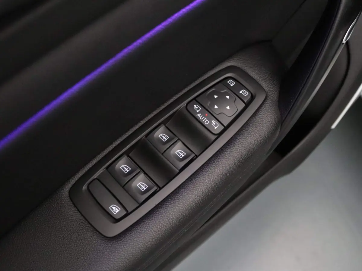 Estate Plug-In Hybrid 160pk R.S. Line Head-Up | Camera | Adapt. Cruise | Parkeersens. v+a | Stoelverw.