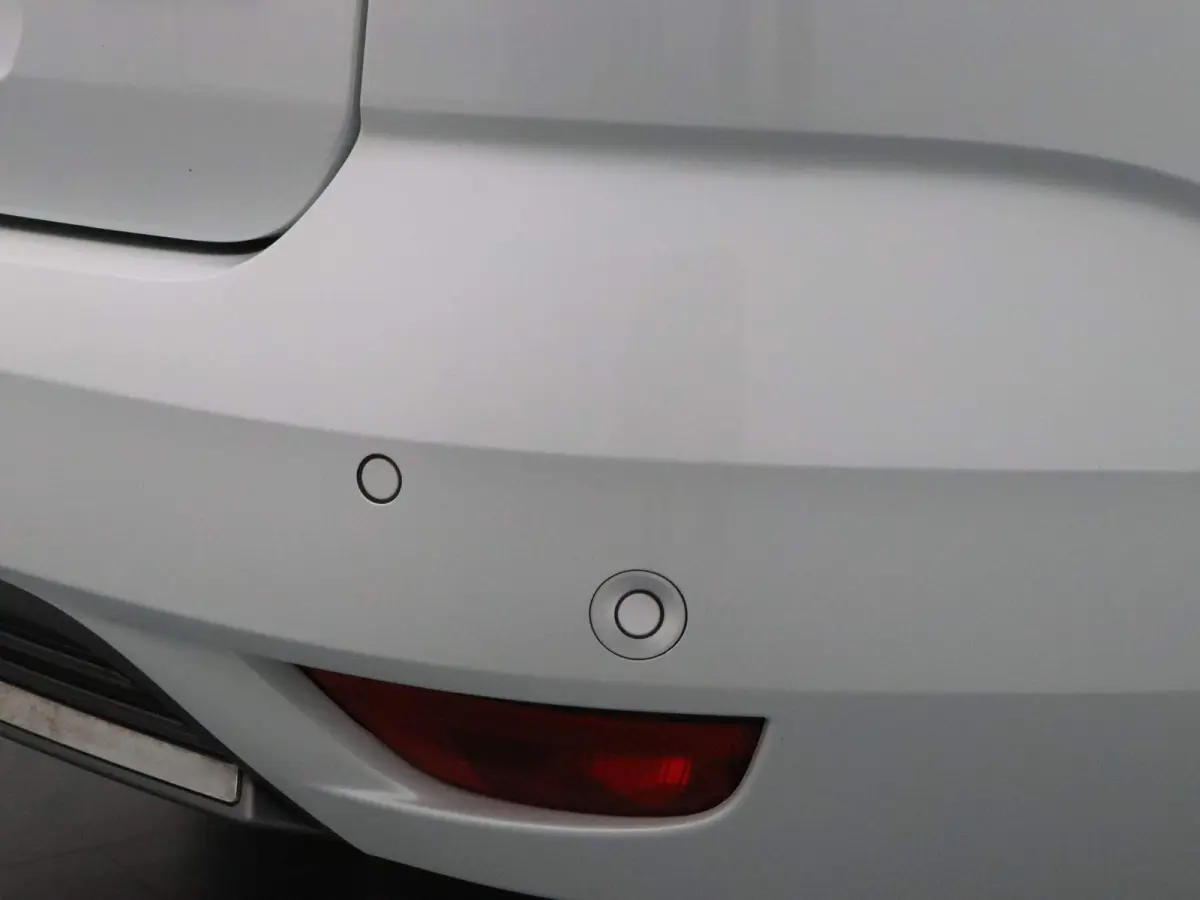 Estate Plug-In Hybrid 160pk R.S. Line Head-Up | Camera | Adapt. Cruise | Parkeersens. v+a | Stoelverw.