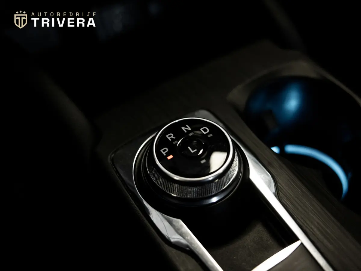 2.5 PHEV Titanium l SoH 96% l CAM 360° l CARPLAY l NAV l 1ste eig.l Keyless entry l Dealer Onderh.l Virtual cockpit