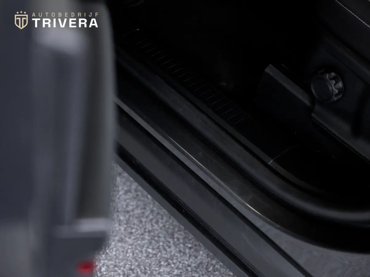 2.5 PHEV Titanium l SoH 96% l CAM 360° l CARPLAY l NAV l 1ste eig.l Keyless entry l Dealer Onderh.l Virtual cockpit