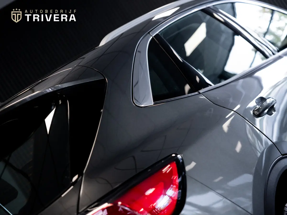 2.5 PHEV Titanium l SoH 96% l CAM 360° l CARPLAY l NAV l 1ste eig.l Keyless entry l Dealer Onderh.l Virtual cockpit