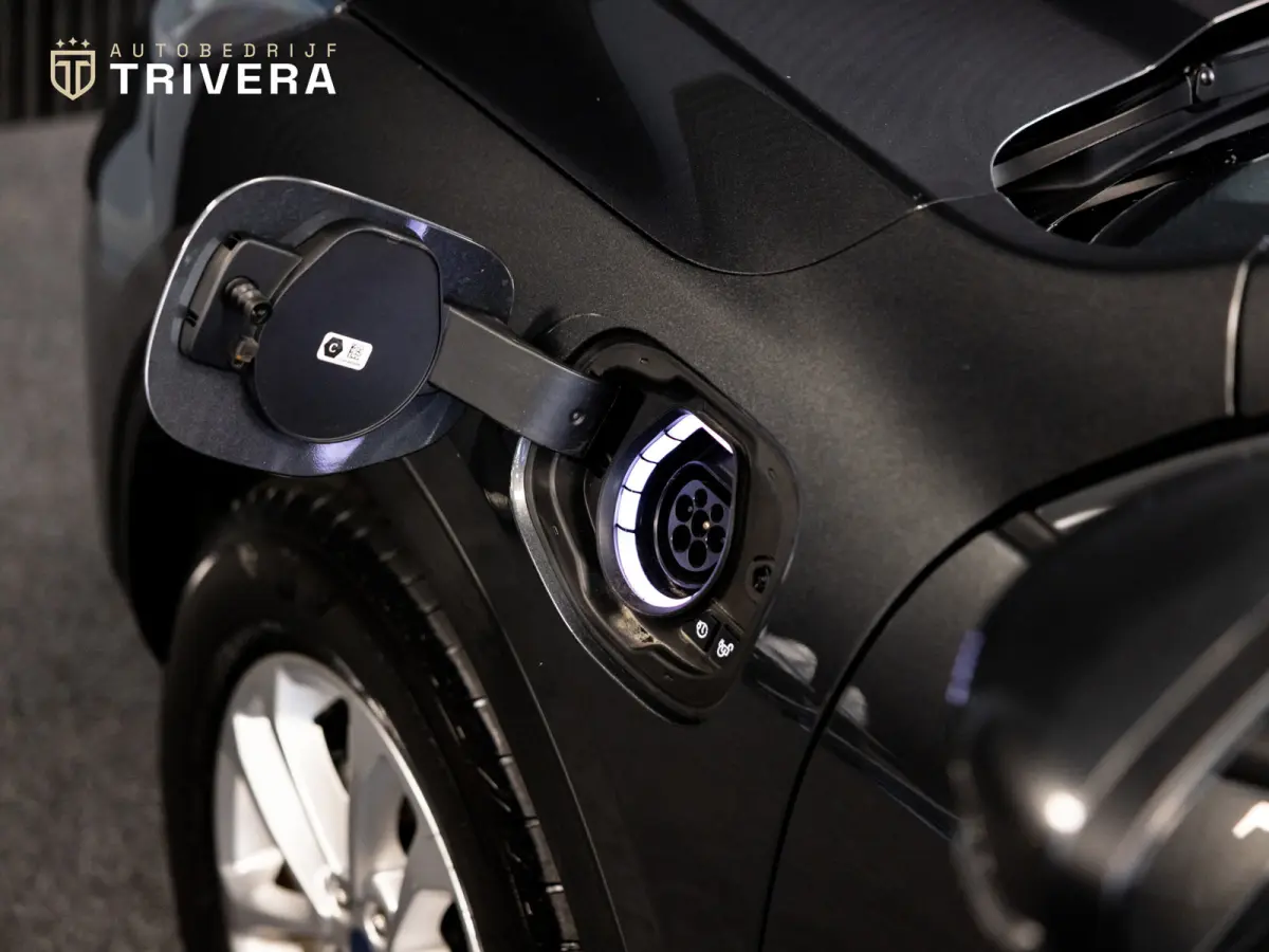 2.5 PHEV Titanium l SoH 96% l CAM 360° l CARPLAY l NAV l 1ste eig.l Keyless entry l Dealer Onderh.l Virtual cockpit