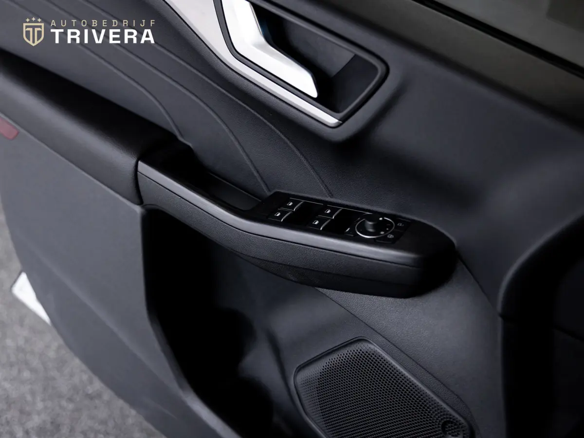 2.5 PHEV Titanium l SoH 96% l CAM 360° l CARPLAY l NAV l 1ste eig.l Keyless entry l Dealer Onderh.l Virtual cockpit