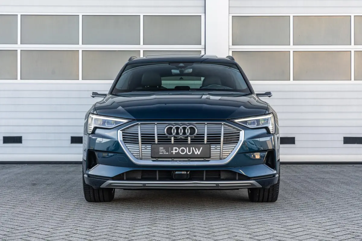 55 408pk quattro Advanced Plus 95 kWh | Trekhaak | Panoramadak | 360° Camera | HUD | B&O Audio