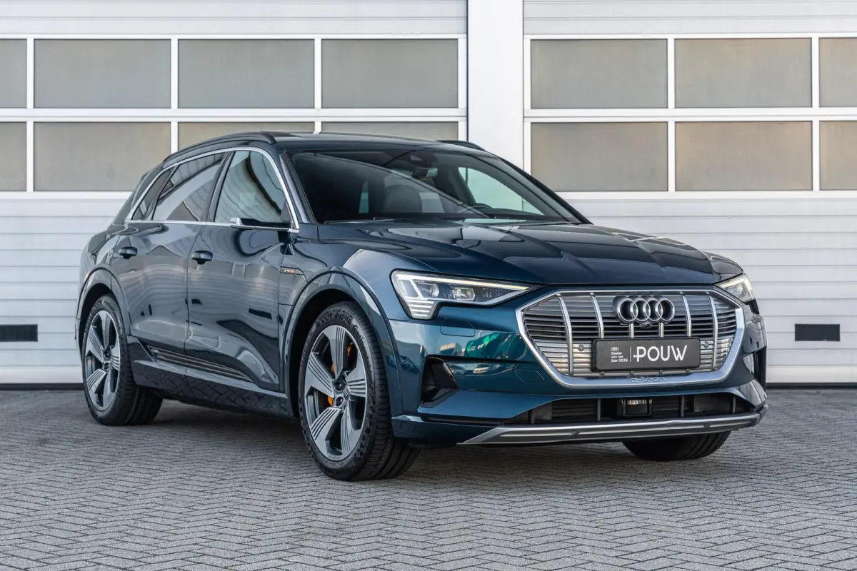 55 408pk quattro Advanced Plus 95 kWh | Trekhaak | Panoramadak | 360° Camera | HUD | B&O Audio