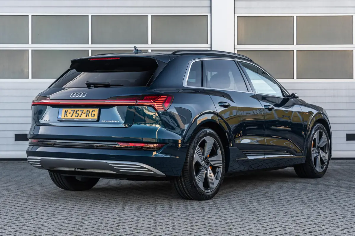 55 408pk quattro Advanced Plus 95 kWh | Trekhaak | Panoramadak | 360° Camera | HUD | B&O Audio