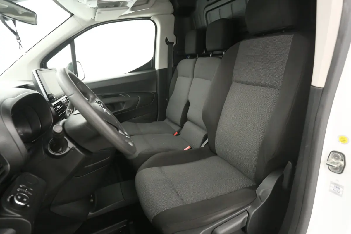 1.5D | 3 Zits | Airco | Camera | Cruise | Carplay | Parkeersens.