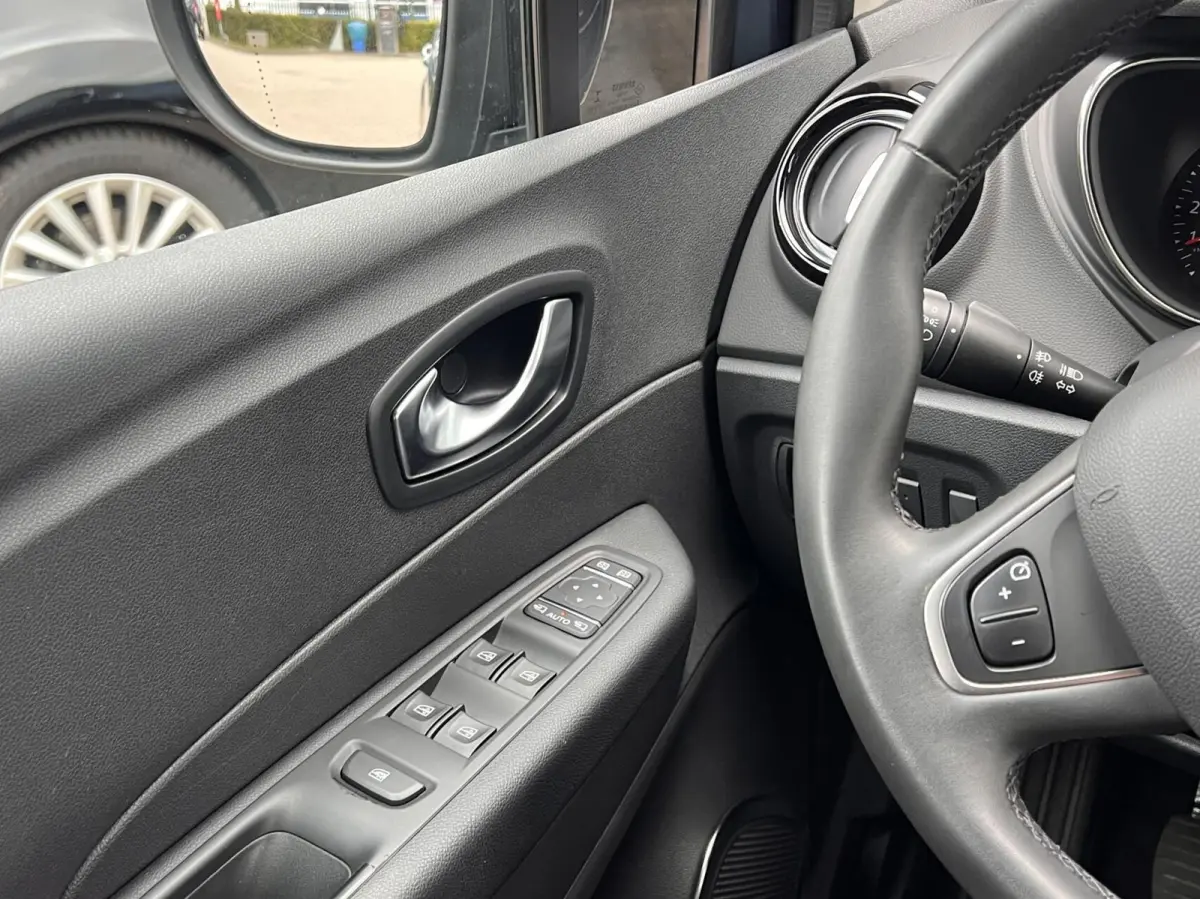 0.9 TCe Limited Airco Cruise Trekhaak NLauto