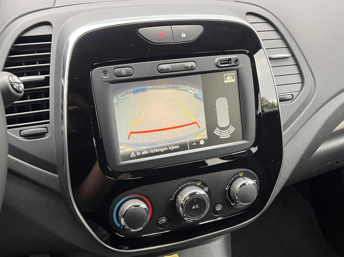 0.9 TCe Limited Airco Cruise Trekhaak NLauto