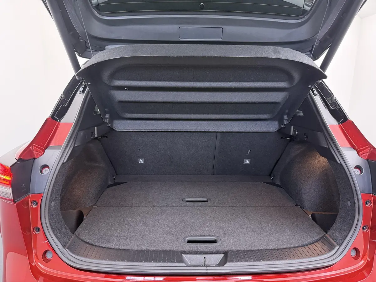 1.3 MHEV Xtronic Tekna Plus | Trekhaak | Panoramadak | Lederen Bekl. | BOSE Audio |