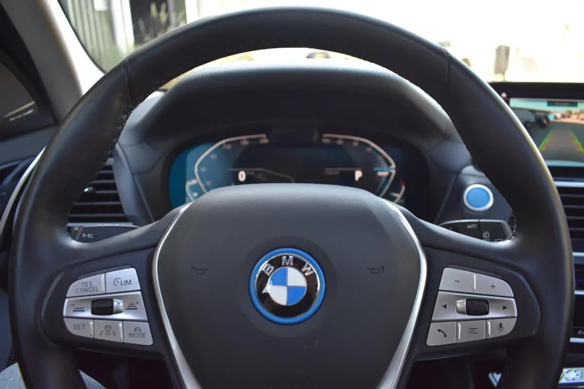 High Executive 80 kWh | Pano | Head UP | H&K | 360 Camera |