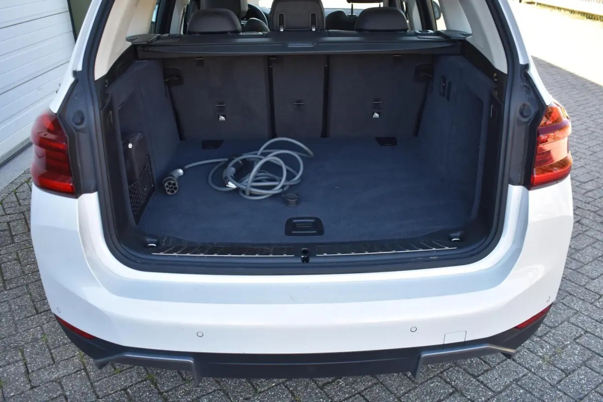 High Executive 80 kWh | Pano | Head UP | H&K | 360 Camera |