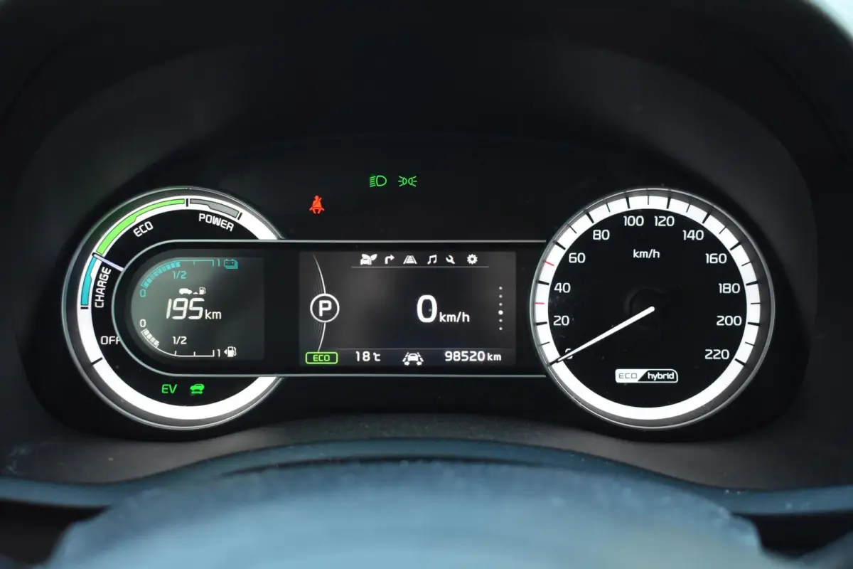1.6 GDi Hybrid DynamicLine | Trekhaak | Camera | Carplay |