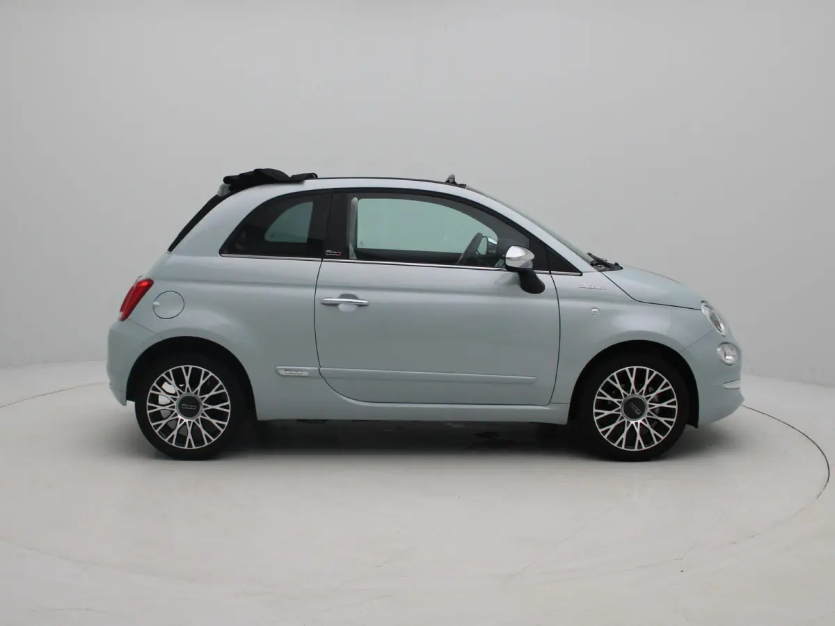 1.0 Hybrid Dolcevita | Cliimate control | Parkeersensoren | 16" Lichtmetalen velgen | Apple Carplay/Android Auto