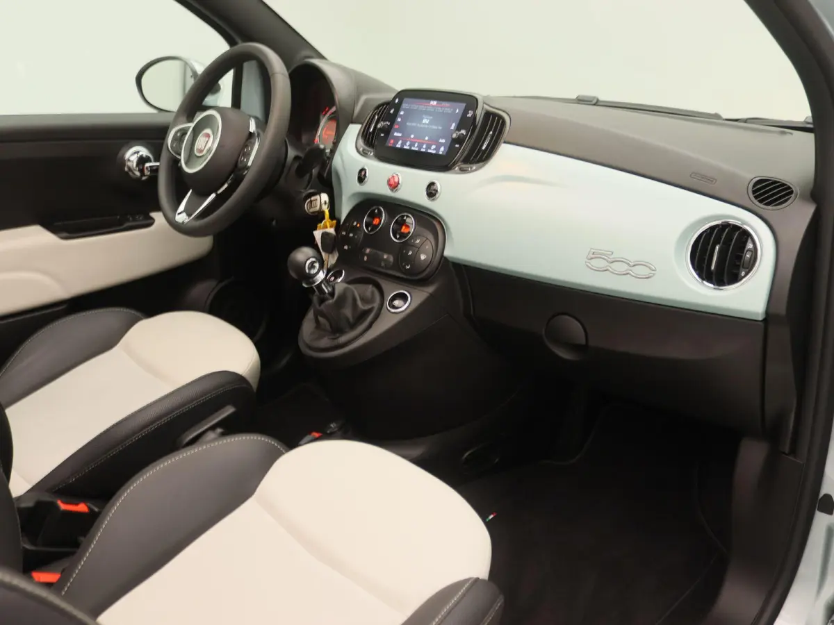 1.0 Hybrid Dolcevita | Cliimate control | Parkeersensoren | 16" Lichtmetalen velgen | Apple Carplay/Android Auto