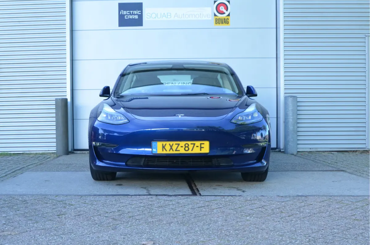 Long Range AWD 75 kWh Enhanced AutoPilot3.0 Ryzen
